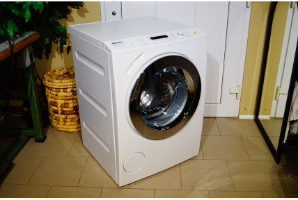 Pračka Miele softtronic W 4144, 1400 otáček na 7 kg