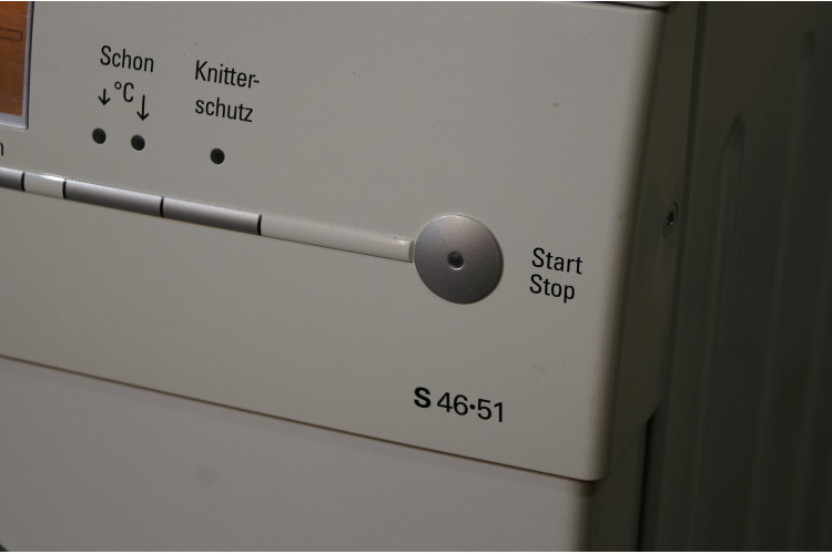 Siemens sušička WT46E100 - kondenzační  S 46.51 a 7 kg